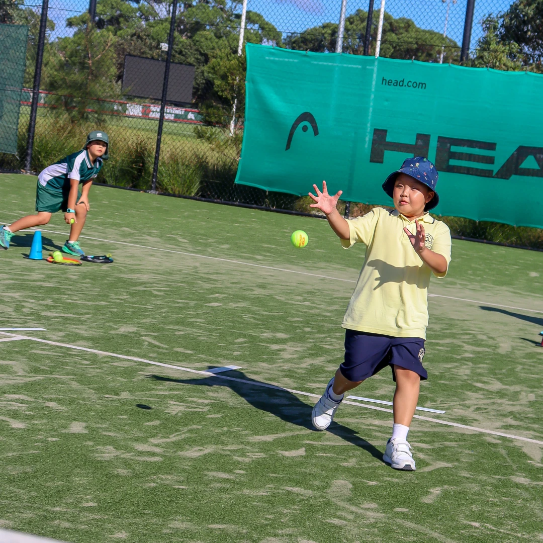 kids-tennis-heffronparktennis-21-1-1.webp